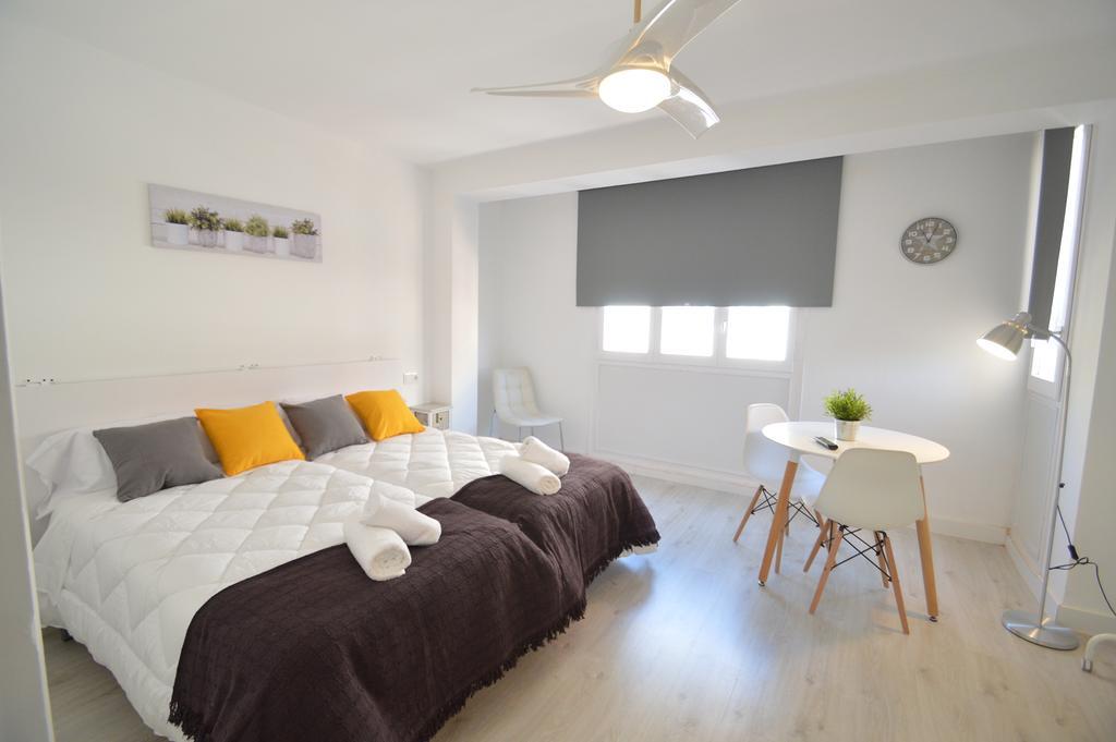 Tarragona Suites Marquesa Εξωτερικό φωτογραφία